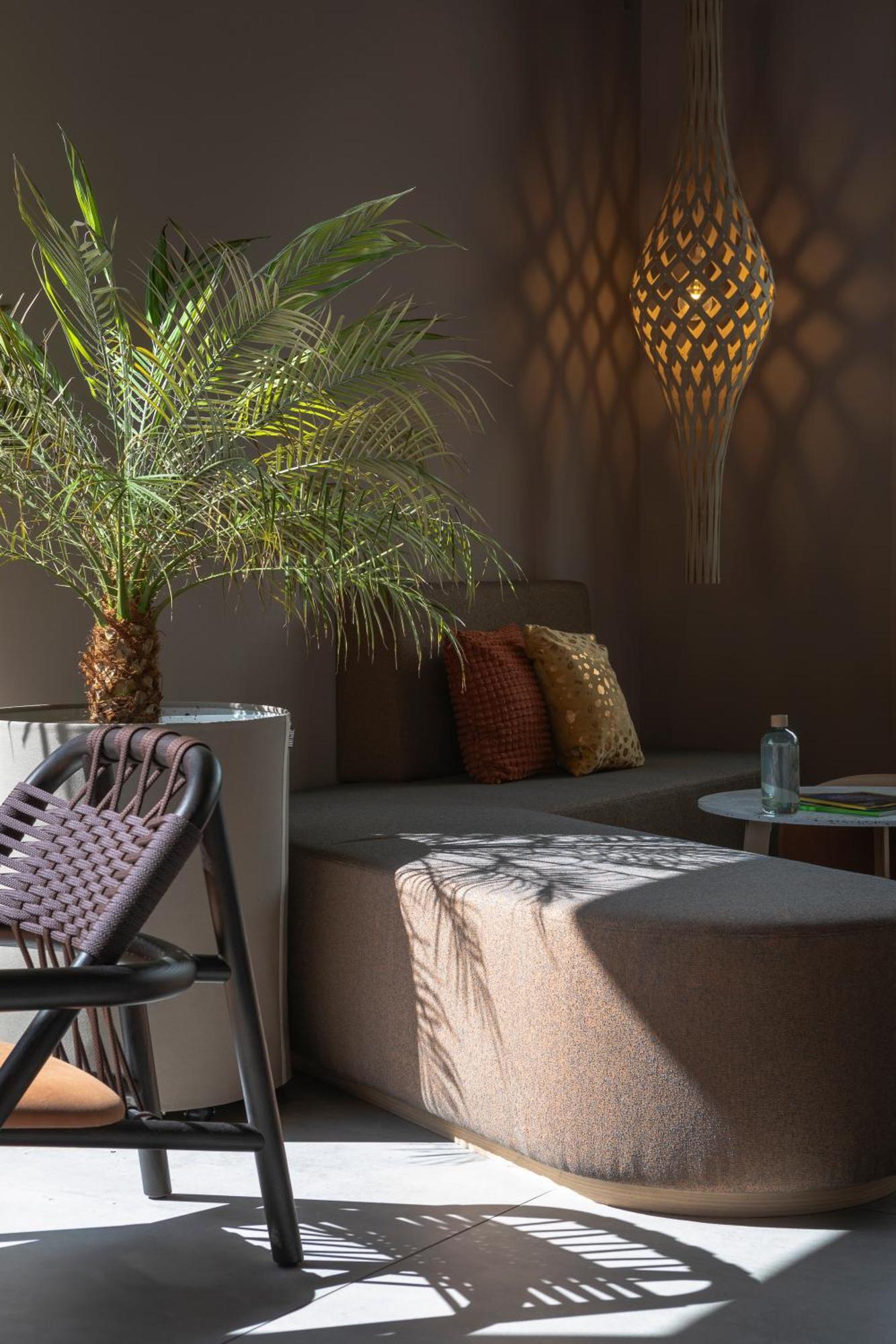 Nomad Hotel Дижон Екстериор снимка